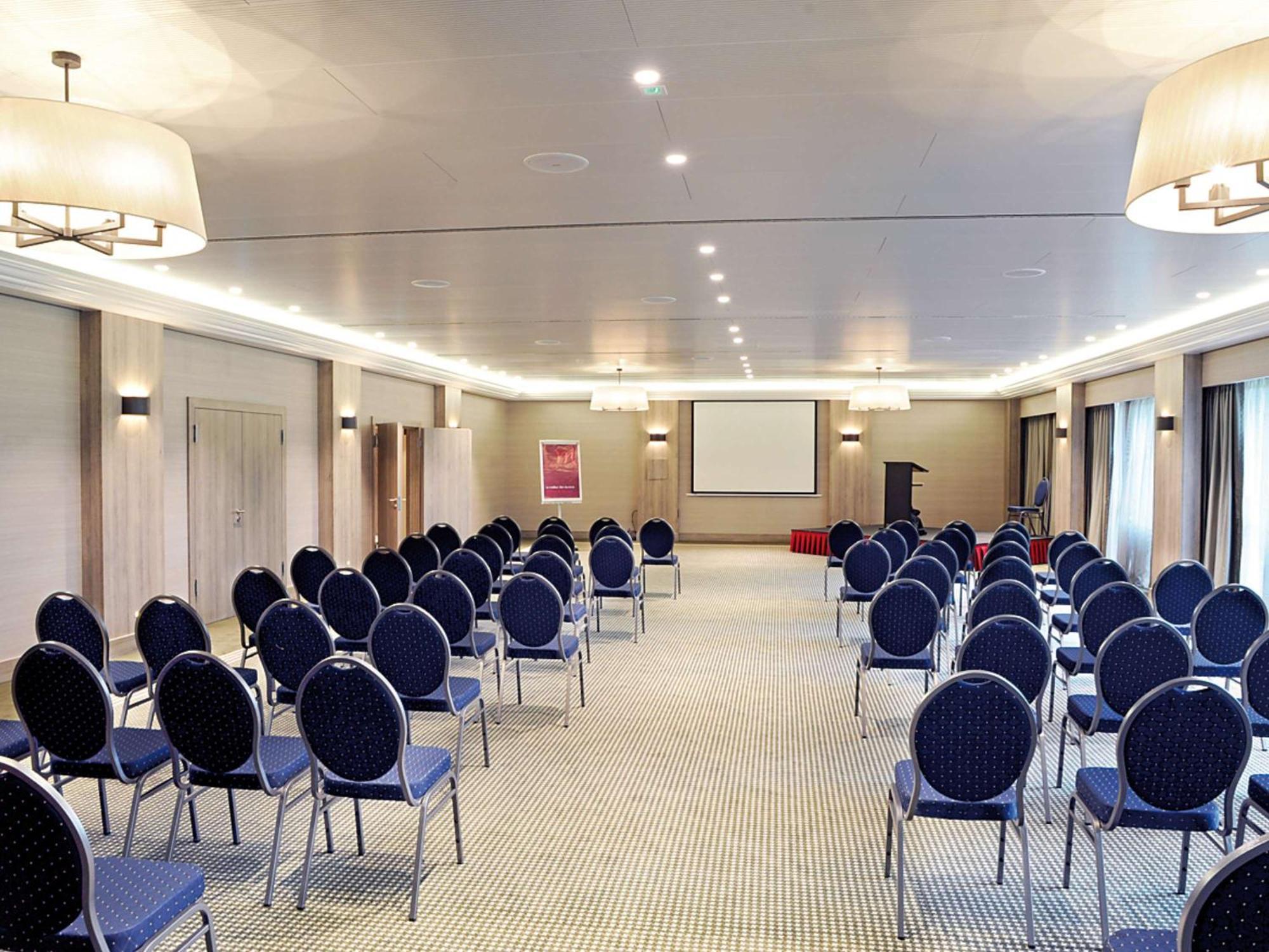 Mercure Luxembourg Kikuoka Golf & Spa Canach Exterior foto